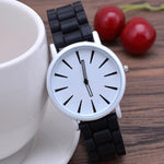 SleekTime - Minimalist Spectrum Clock for Every Occasion