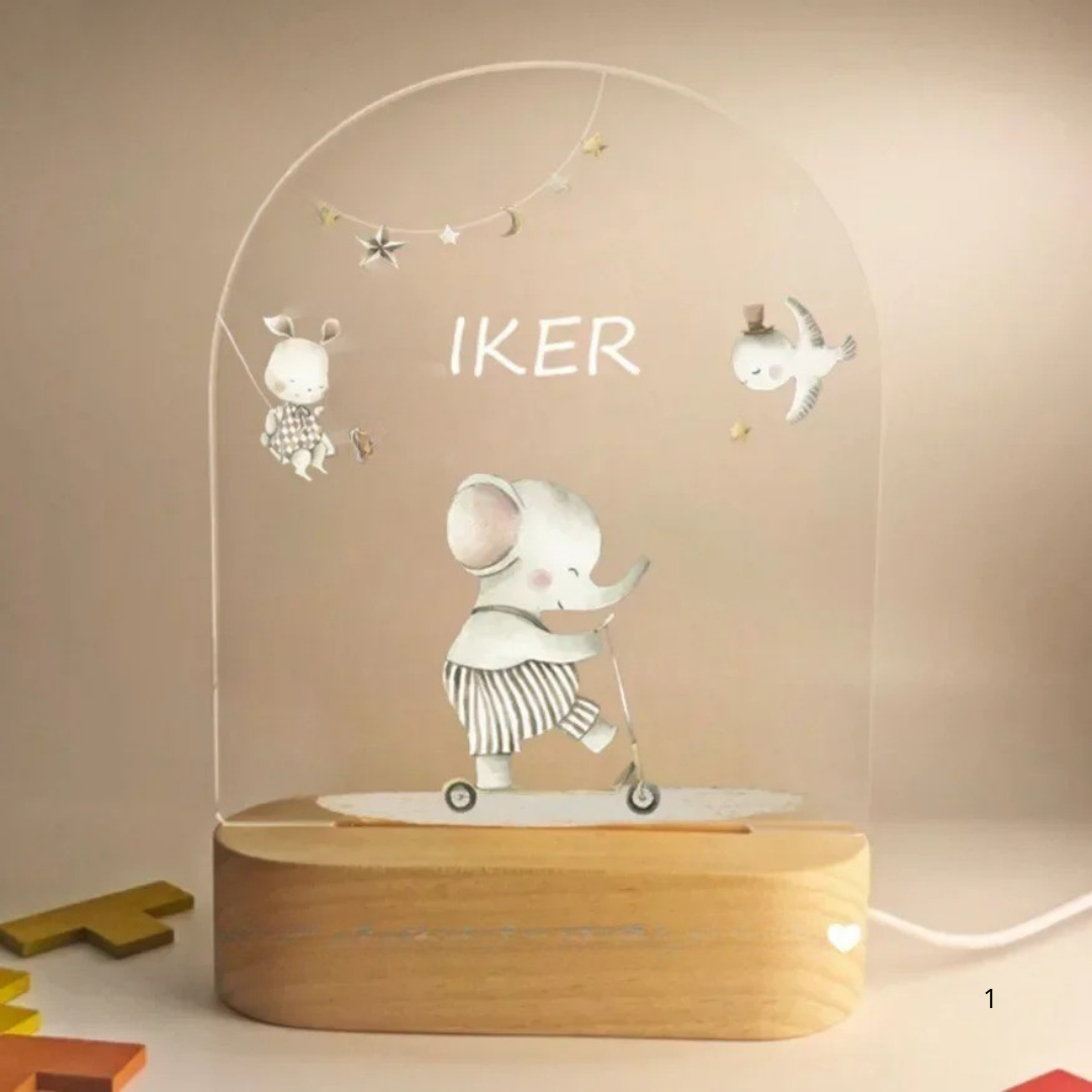 Persönliche Nachtlampe mit Namen – Sanfte warme LED-Beleuchtung für Kinder