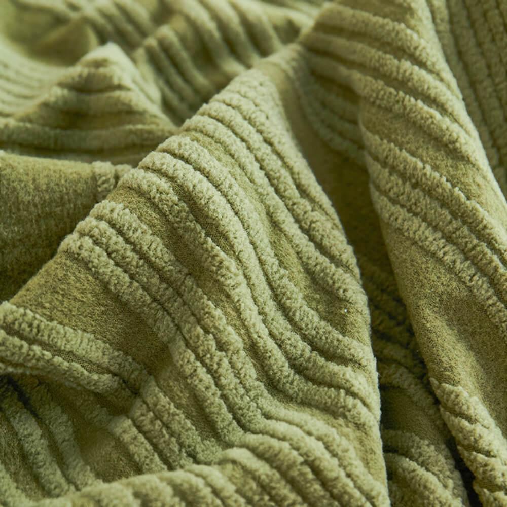 Eleganter Sofabezug aus Jacquardstoff für Tierliebhaber