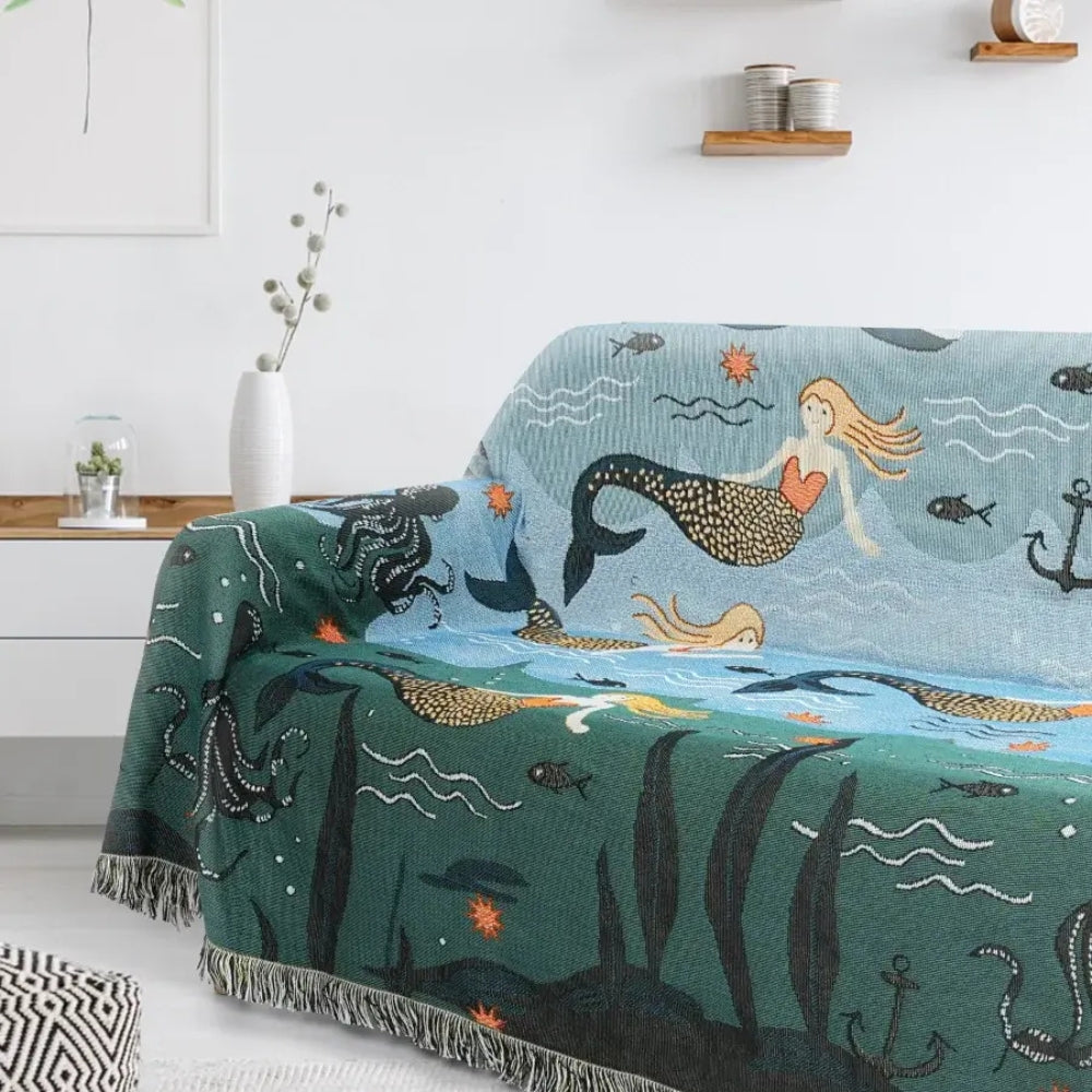 Comfortable Sofa Cover with Charming Maritime Design