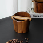 Eleganter Kaffeepuck-Entsorger aus Holz