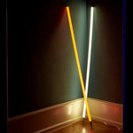 Moderne Stehlampe | Anpassbare Neonbeleuchtung | Flexibel Platzieren