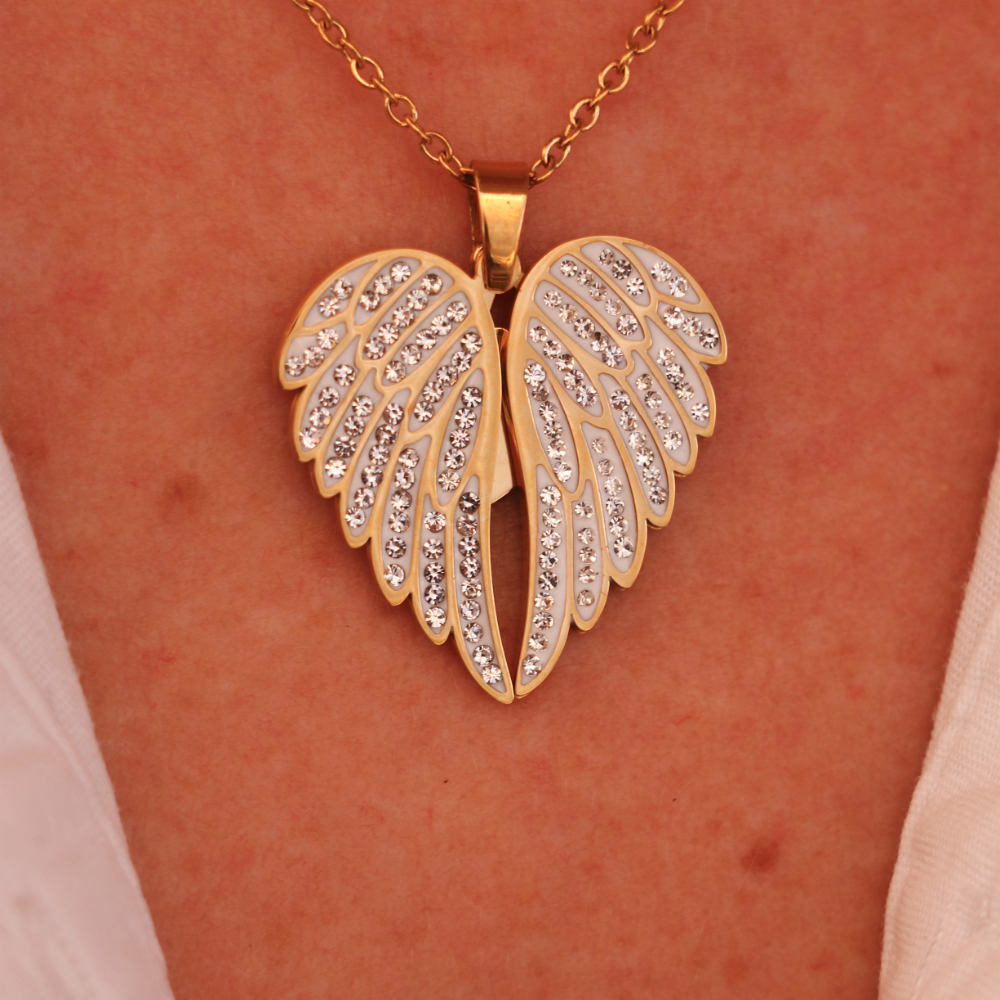 Herzschmuck | Engelsherz Halskette – Elegante Gravur in Gold oder Silber