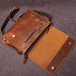 Elegant Men's Leather Messenger Bag