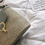 Leichte Sommertasche mit Schulterriemen – Eva Stro Chic Bag