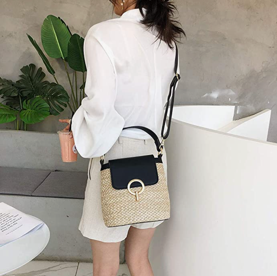 Leichte Sommertasche mit Schulterriemen – Eva Stro Chic Bag