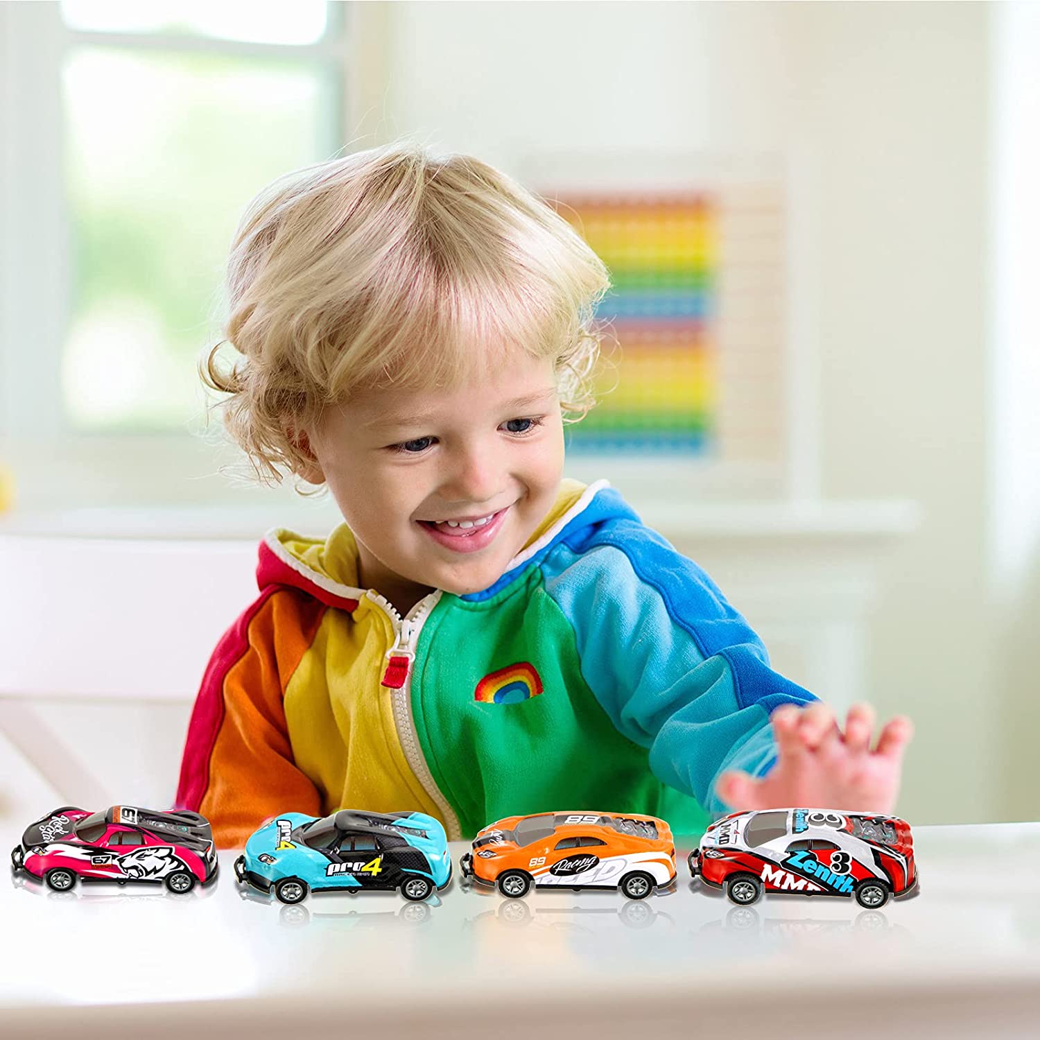 Actionreiche Spielzeugautos für Kinder – 4er Set