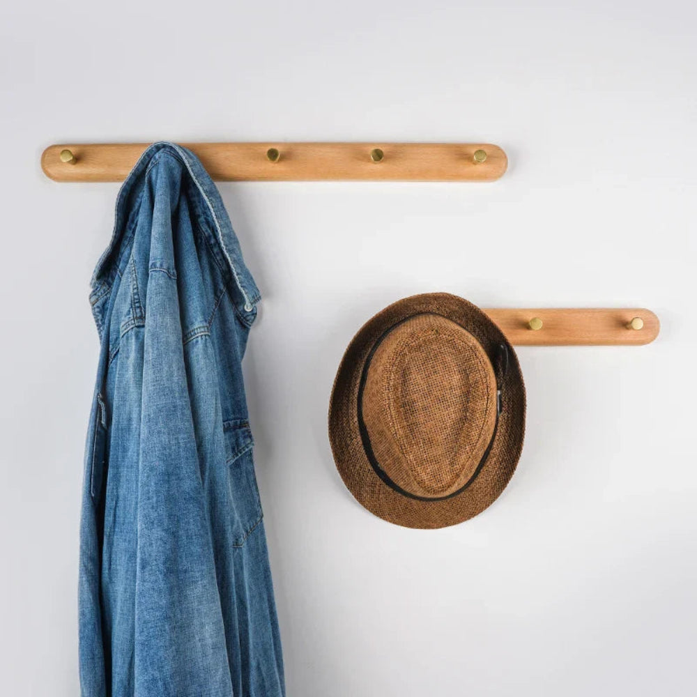 Elegante Wandhaken aus Holz mit Messingakzenten – Platzsparende Organizer