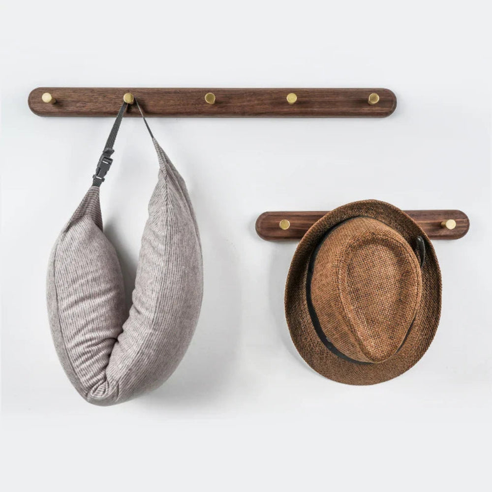 Elegante Wandhaken aus Holz mit Messingakzenten – Platzsparende Organizer