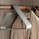 Stylish Aluminum Hangers for an Organized Wardrobe (5 Pieces)