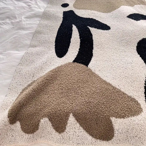 Cozy Throw Blanket for All Seasons with a Soft Texture