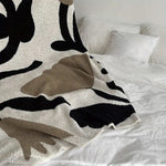 Cozy Throw Blanket for All Seasons with a Soft Texture