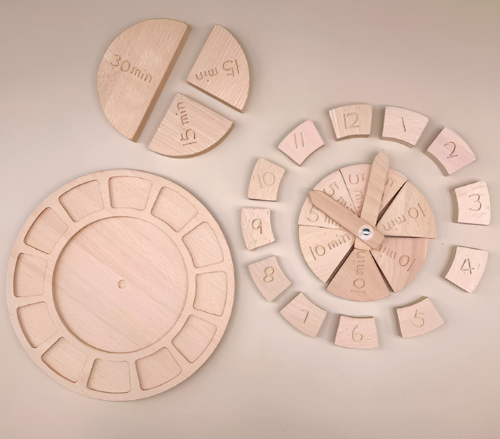 Kids Learning Clock - playfully discover time and fractions