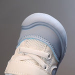 Schuhe für Babys im Barfuß-Stil