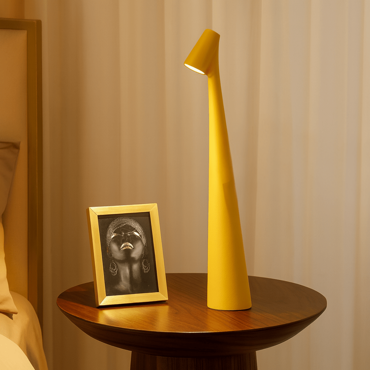 Stylische Tischlampe | Kabellos Dimmbar | Metallgehäuse | Wiederaufladbare Batterie mit 20 Stunden Laufzeit