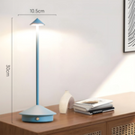 Elegante Tischlampe | Kabellose Freiheit | Touch-Dimmer, USB-Ladefunktion
