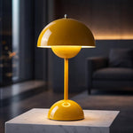Elegante kabellose Tischlampe mit dimmbarem LED-Licht
