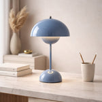 Elegante kabellose Tischlampe mit dimmbarem LED-Licht