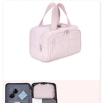 Elegant aufbewahrt: Tragbare Make-up Tasche für unterwegs