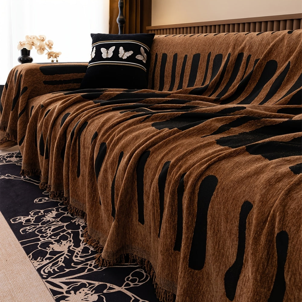 Earthy Chenille Sofa Throw for a Cozy Home