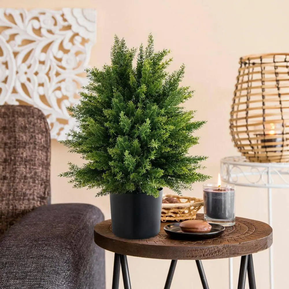UV-beständiger künstlicher Zedernbaum – ideal für Garten und Terrasse