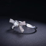 Ring mit Kristallknoten aus Schweiz