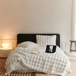 Vielseitige Decke für jedes Wetter mit Stil