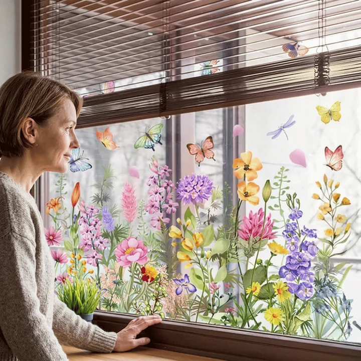 Bunte Fensteraufkleber mit Blumen- und Schmetterlingsmotiven