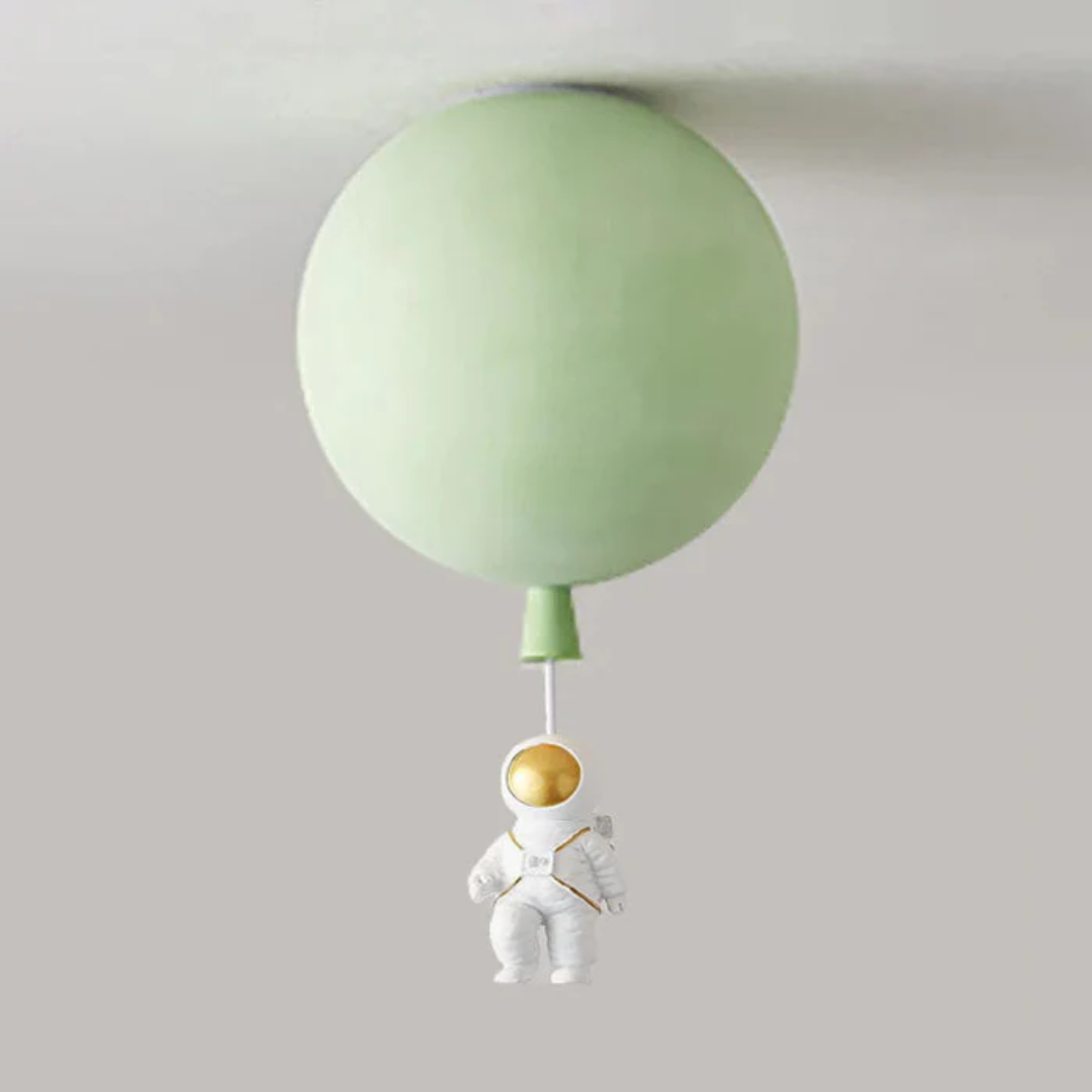 Kinderzimmer Deckenleuchte mit LED im Mond- und Astronauten-Design