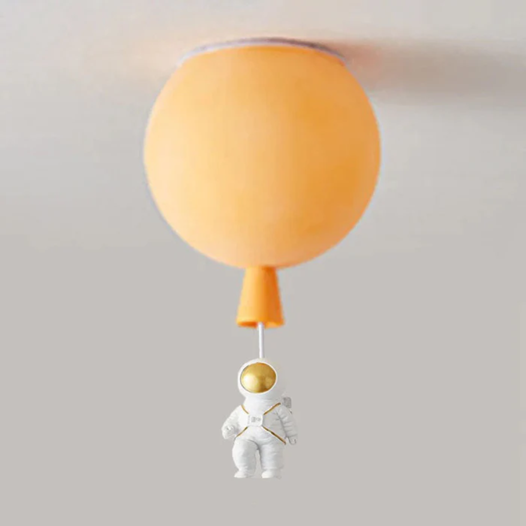 Kinderzimmer Deckenleuchte mit LED im Mond- und Astronauten-Design