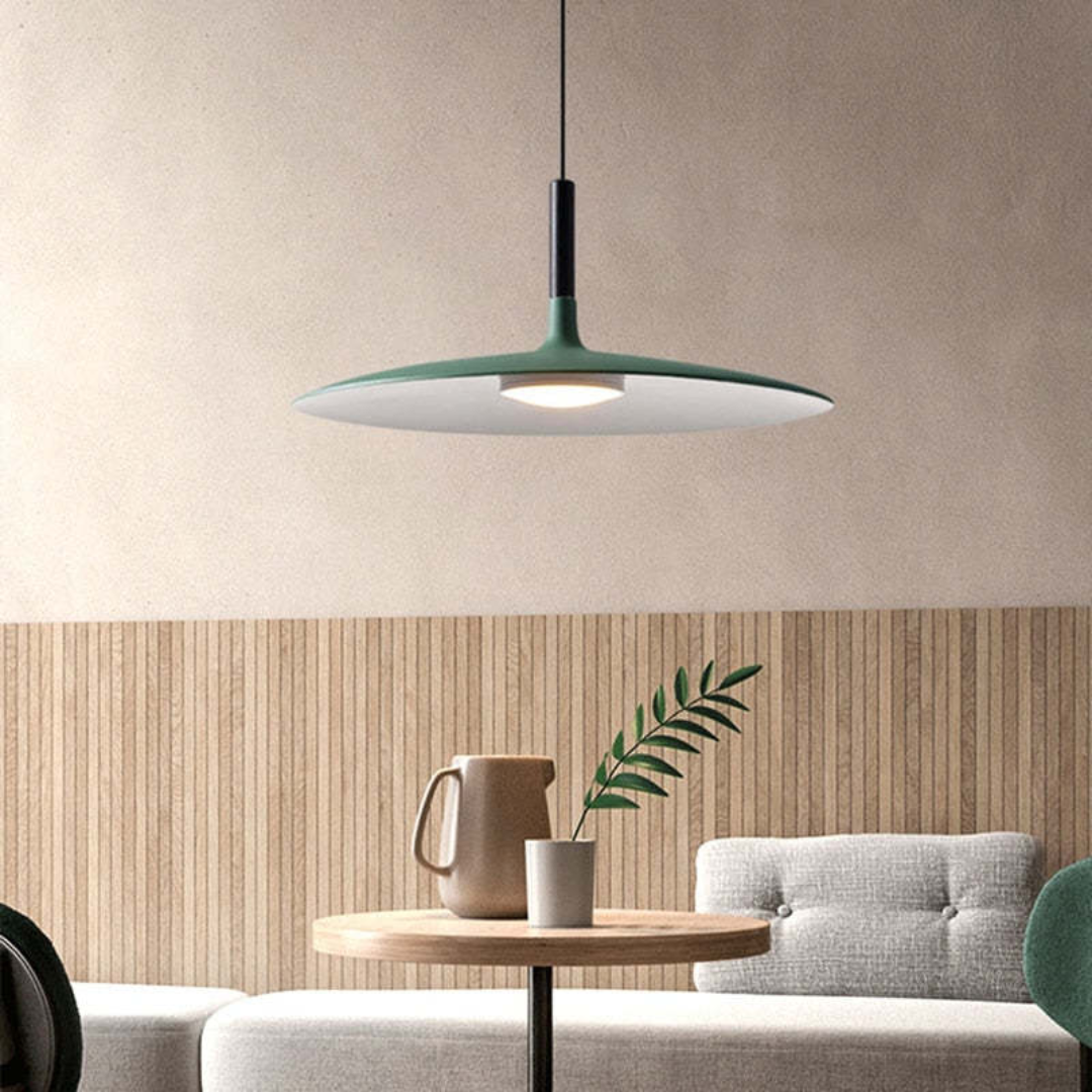 Elegante Höhenverstellbare Pendelleuchte aus Metall – LED