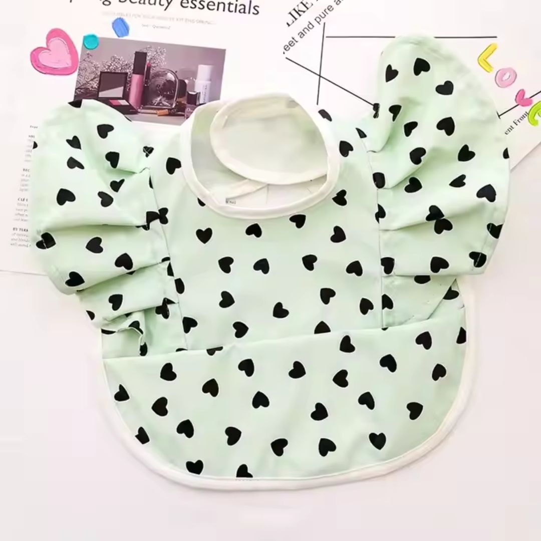 Wasserdichtes Esslätzchen für Babys mit Ärmeln und Auffangtasche