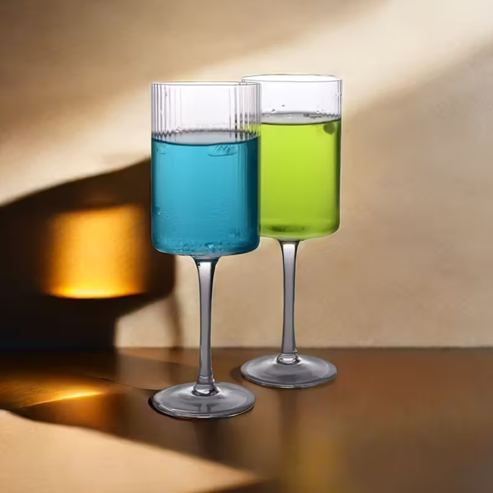 Vintage Rillenglas aus Kristall – Transparent & Dekorativ für den Alltag