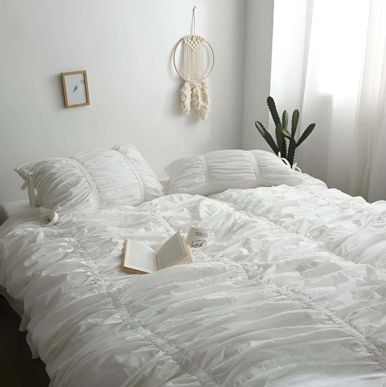 Elegant bedding set made from 100% cotton for maximum comfort