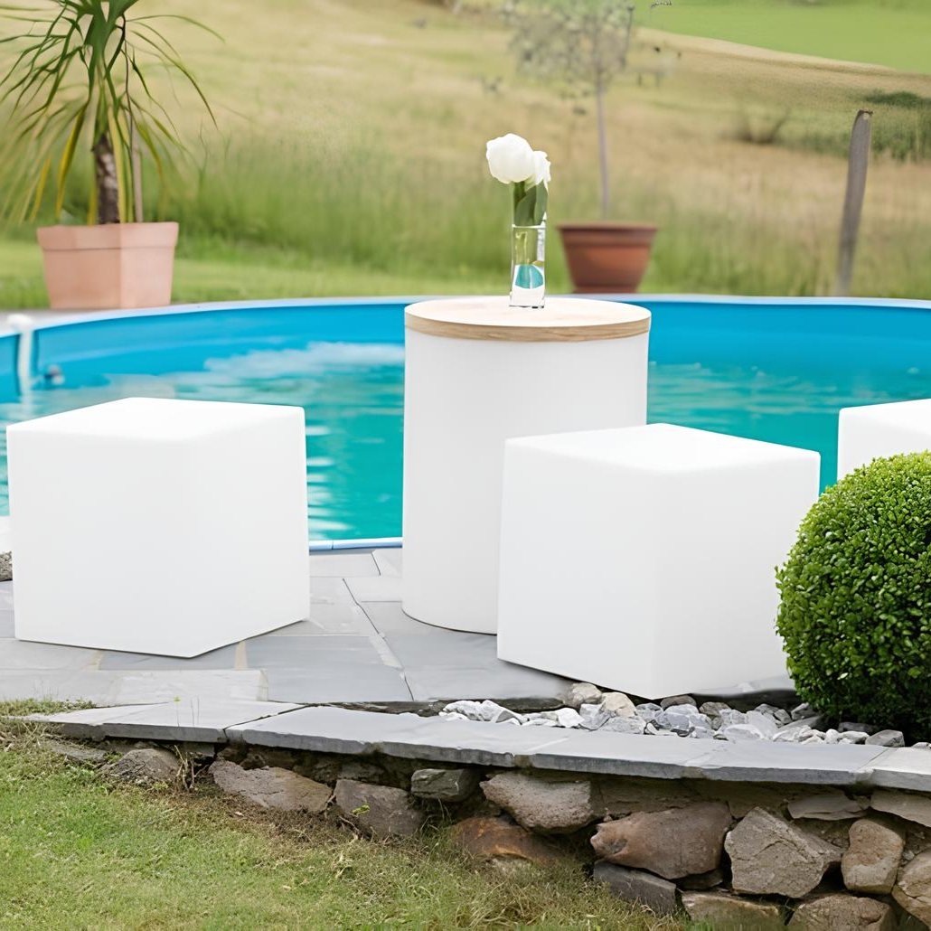 Moderne LED-Würfelbeleuchtung für Garten und Balkon mit Fernbedienung