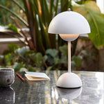 Akku LED Tischlampe im Pilzdesign – Dimmbar und Mobil