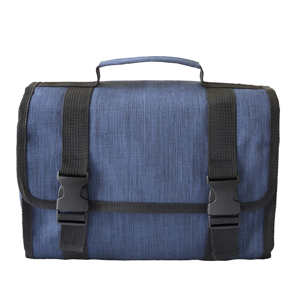 AquaGuard – Robust Toiletry Bag for Stress-Free Travel