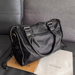 Stylish Women's Handbag with Retro Look