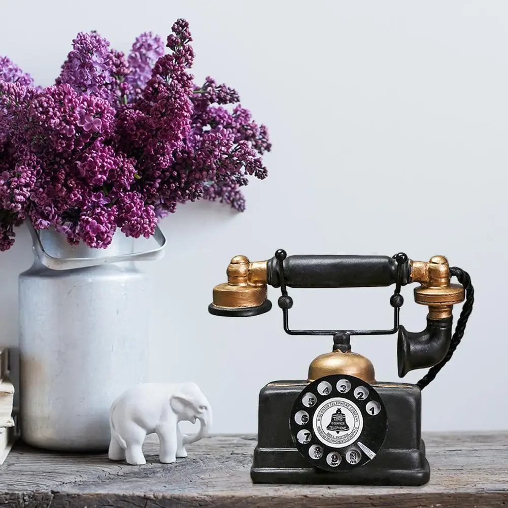 Antike Telefon Dekoration – Nostalgische Retro Tischdekoration für Wohn- und Bürobereich