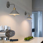 Klassisch inspirierte Metallwandlampe im Cone-Design – Stilvolle Wandleuchte für Ihr Zuhause