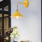 Klassisch inspirierte Metallwandlampe im Cone-Design – Stilvolle Wandleuchte für Ihr Zuhause