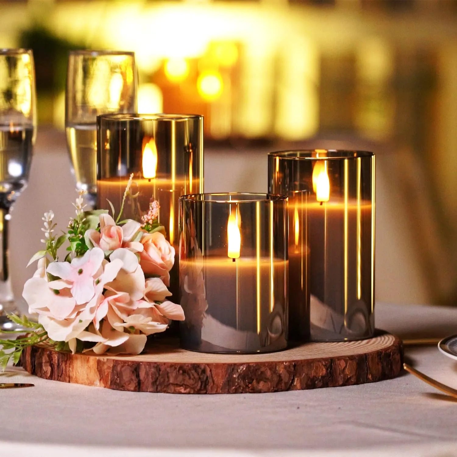 Warm light without risk - LED Candle Set with Remote Control