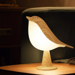 Stimmungsvolle LED-Lampe mit Aroma-Diffusor für Ihr Zuhause