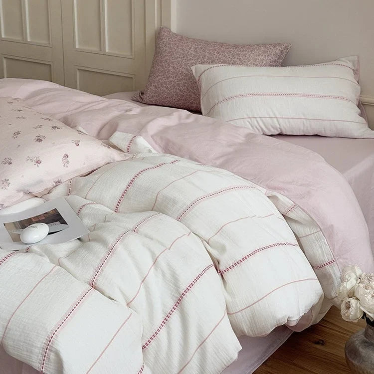 4-Piece Bedding Set Breathable Cotton Gauze Reversible Quilted