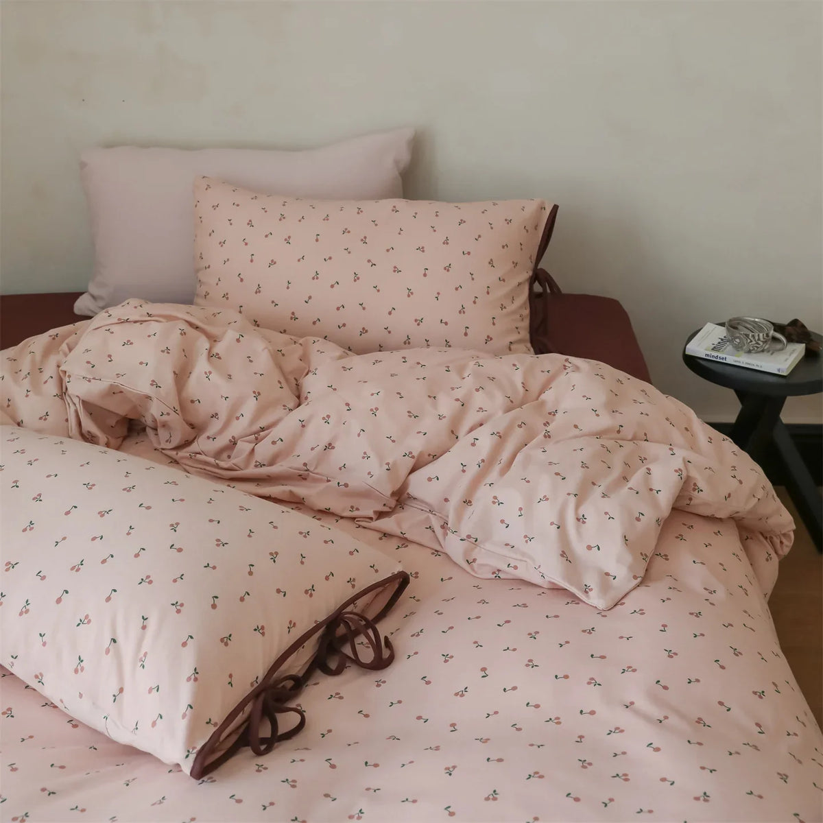 Bedding Set Breathable Cotton Satin Small Cherry Print