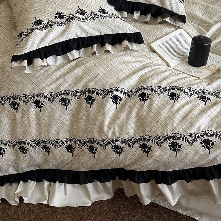 Bedding Set Cotton Blend Floral Embroidery 4 Piece