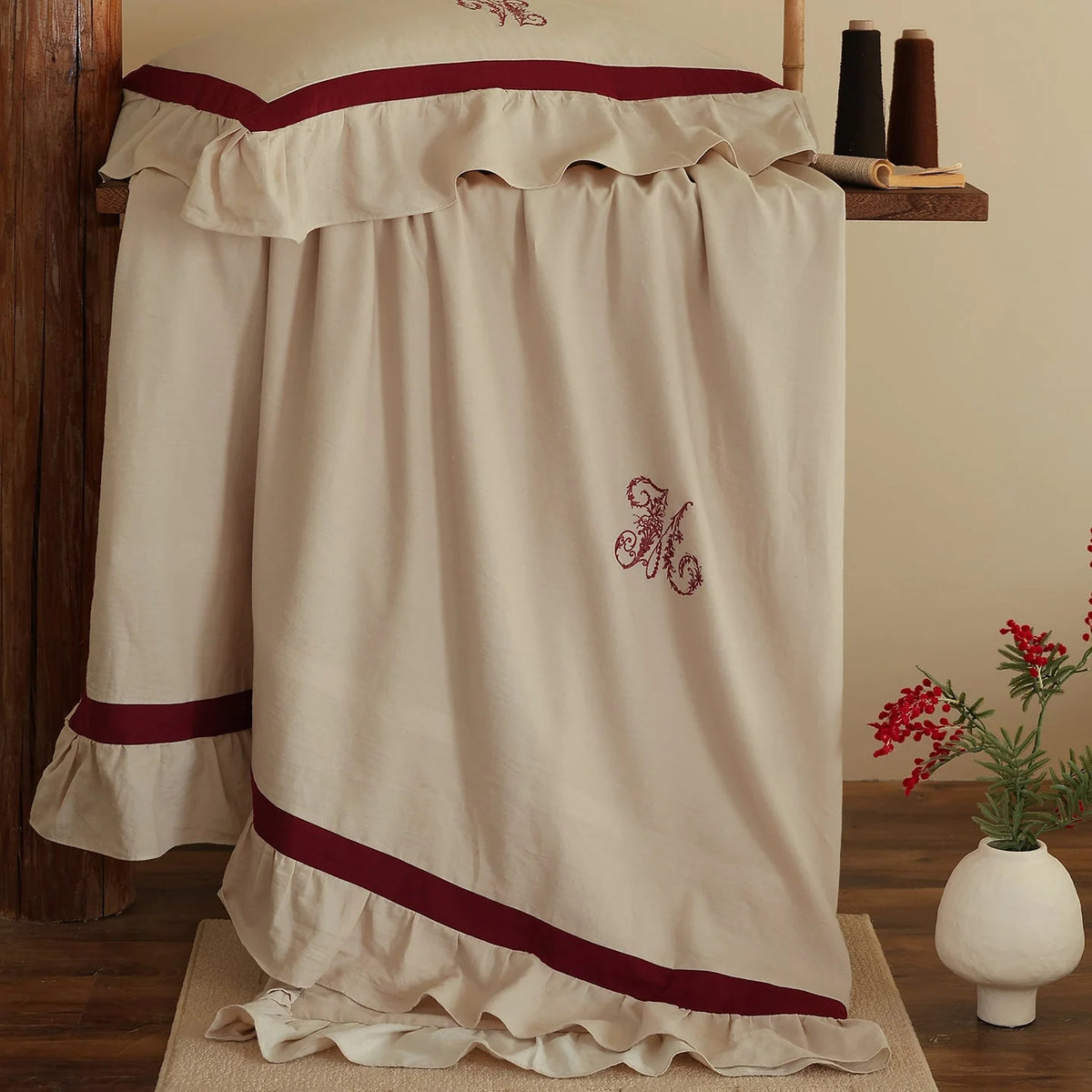 Bedding Set Cotton-Linen Blend Ruffled Edges 4-Piece