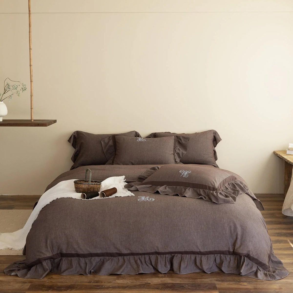 Bedding Set Cotton-Linen Blend Ruffled Edges 4-Piece