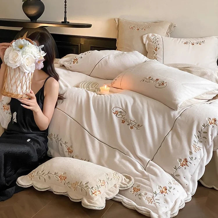 Bedding Set Cotton Percale Floral Embroidery 4-Piece