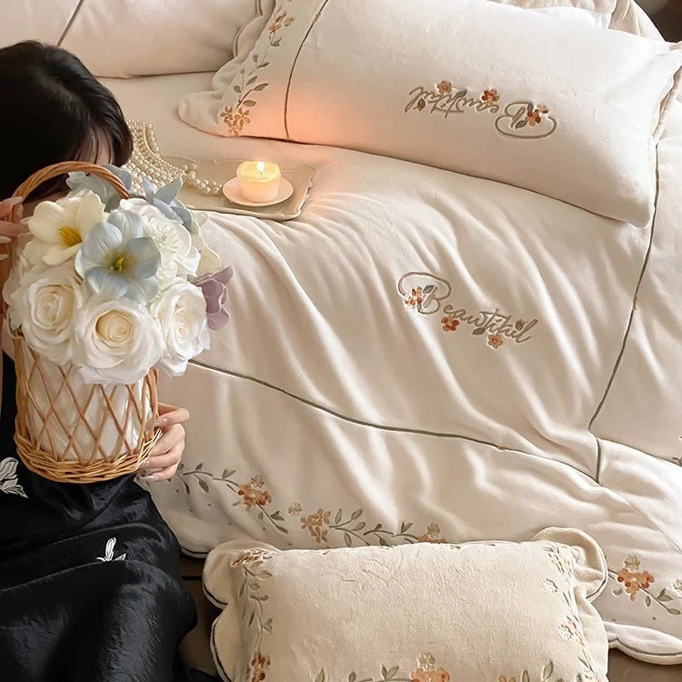 Bedding Set Cotton Percale Floral Embroidery 4-Piece